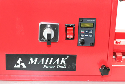 ماشین خراطی ۳۵۰ میلیمتر۷۵۰ وات دور متغیر به طول ۶۰ سانتیمتر مدل WL-350/600V محک